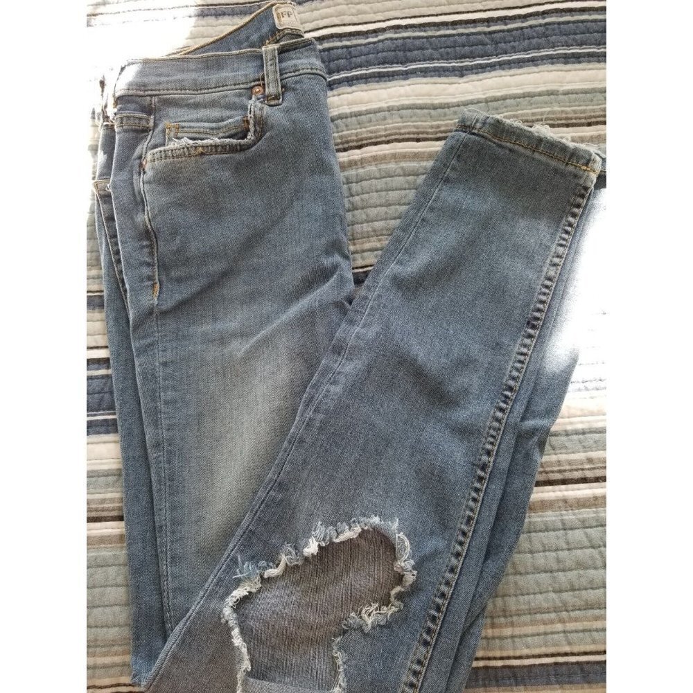 Free People Jeans Denim 61855-16515125 Distressed Skinny Womens Size 26